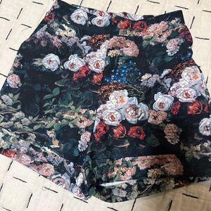 Blackmilk Take My Monet Cuffed Shorts XS